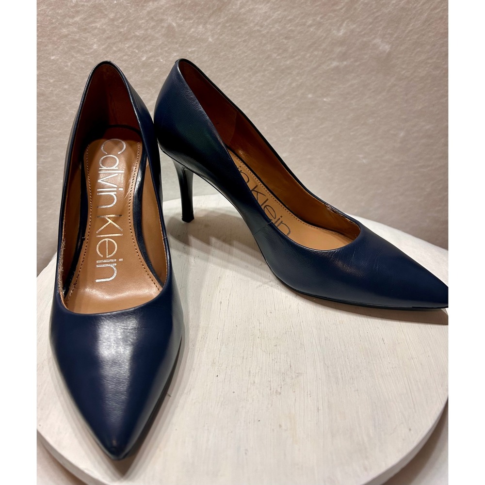 Calvin Klein Womens Navy Blue Leather Pointed Toe Stiletto Pumps Size 8M